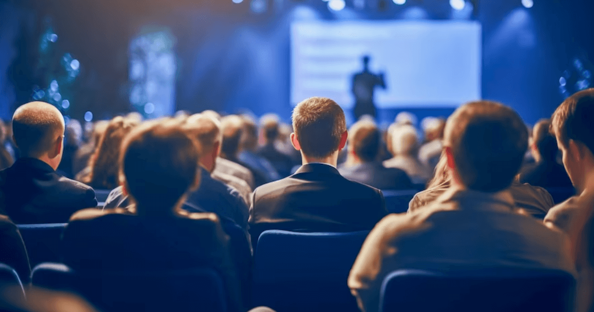How to Keep Your Audience Engaged During A Speech (2)